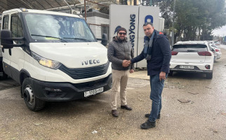 تسليم شركة النسيم شاحنة IVECO